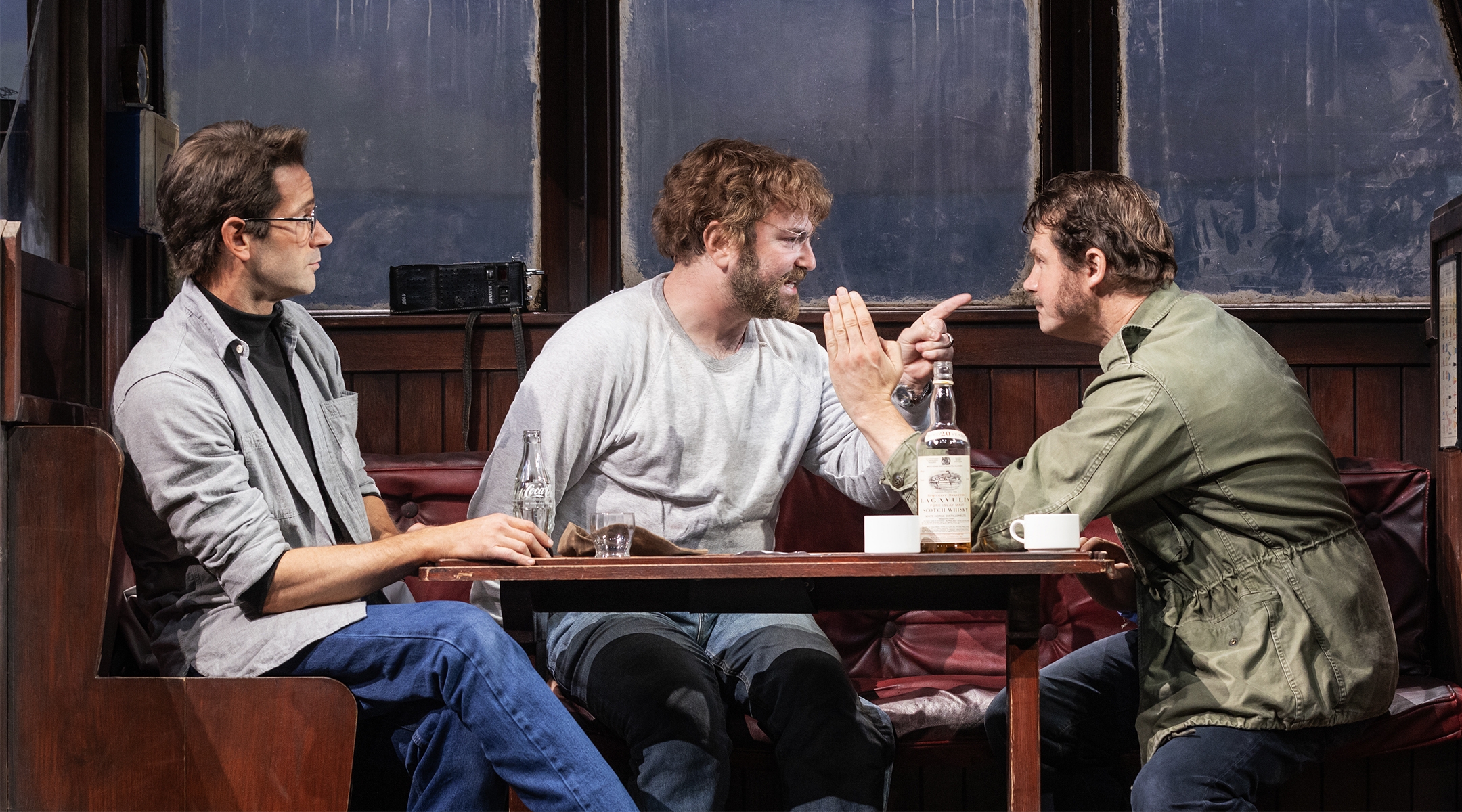 Cet acteur juif incarne Richard Dreyfuss dans "The Shark Is Broken" de Broadway