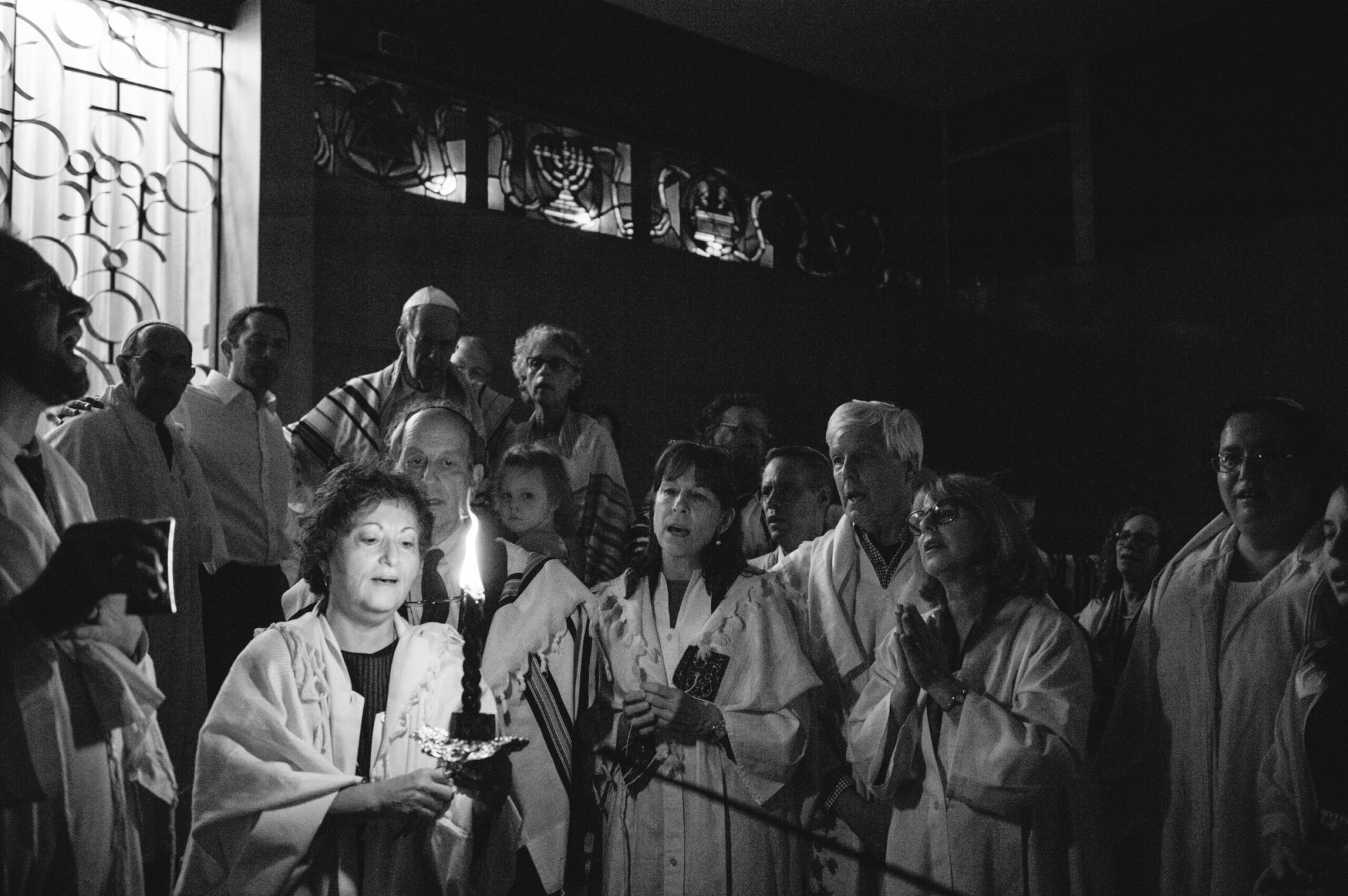 Faisant écho aux temps anciens de détresse, l'Institut Hadar appelle à un jeûne communautaire en réponse à l'attaque contre Israël