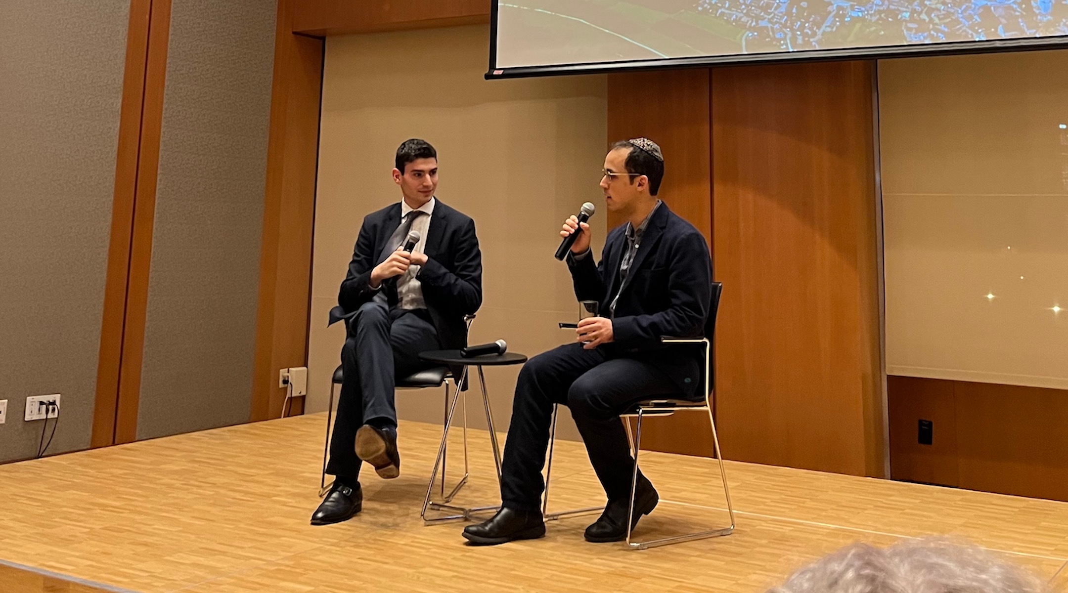 Le consulat allemand à New York accueille ses nouveaux citoyens : des New-Yorkais juifs