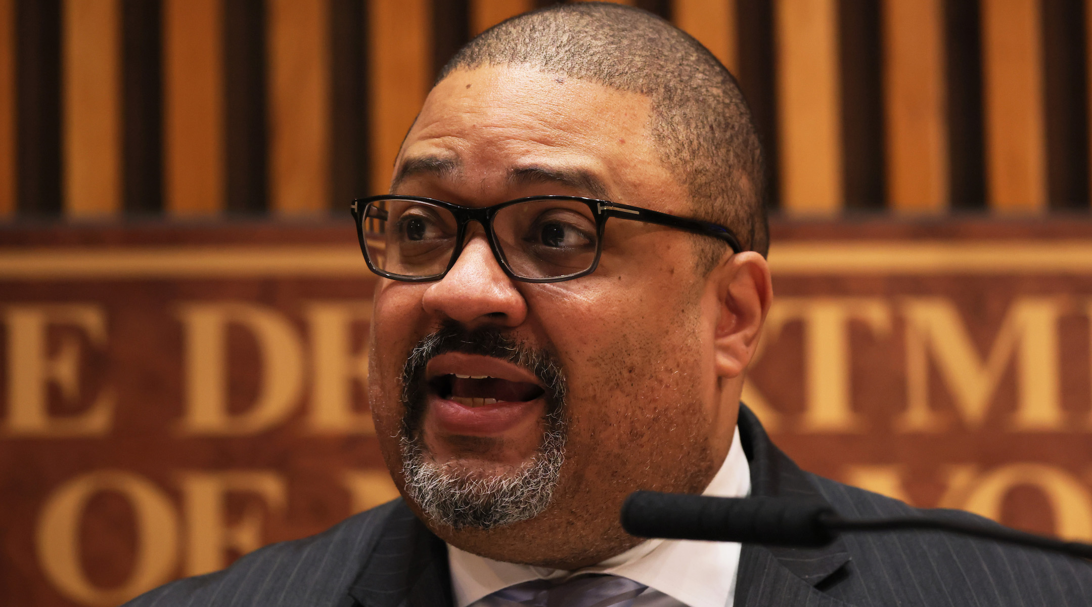 La législation proposée augmenterait le nombre d'accusations éligibles pour crimes de haine à New York