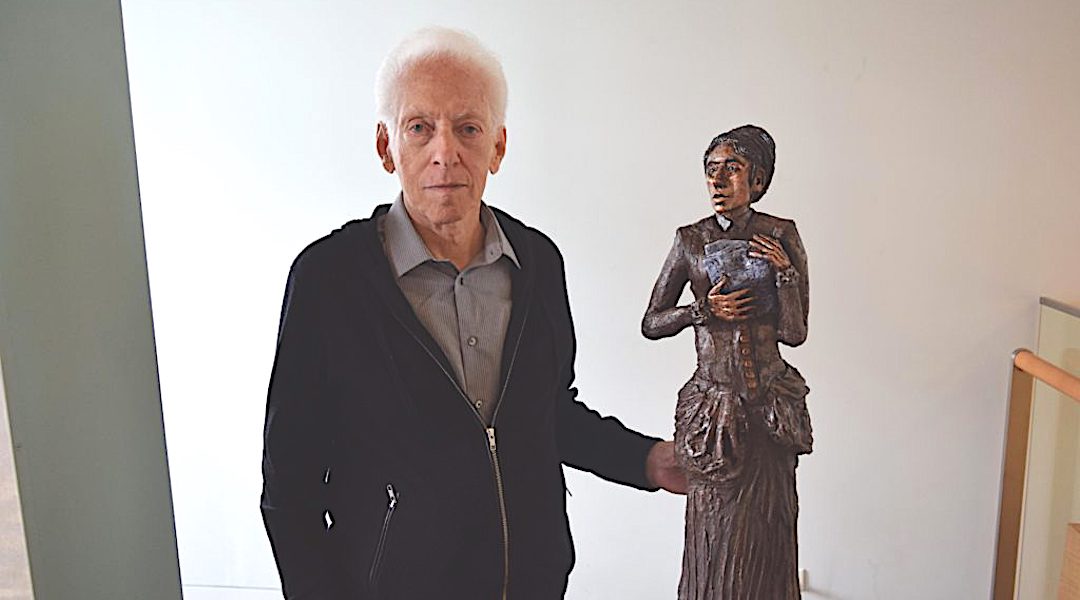 Phillip Ratner, sculpteur dont le travail raconte les histoires d'immigrants sur les monuments de New York, est décédé à 86 ans