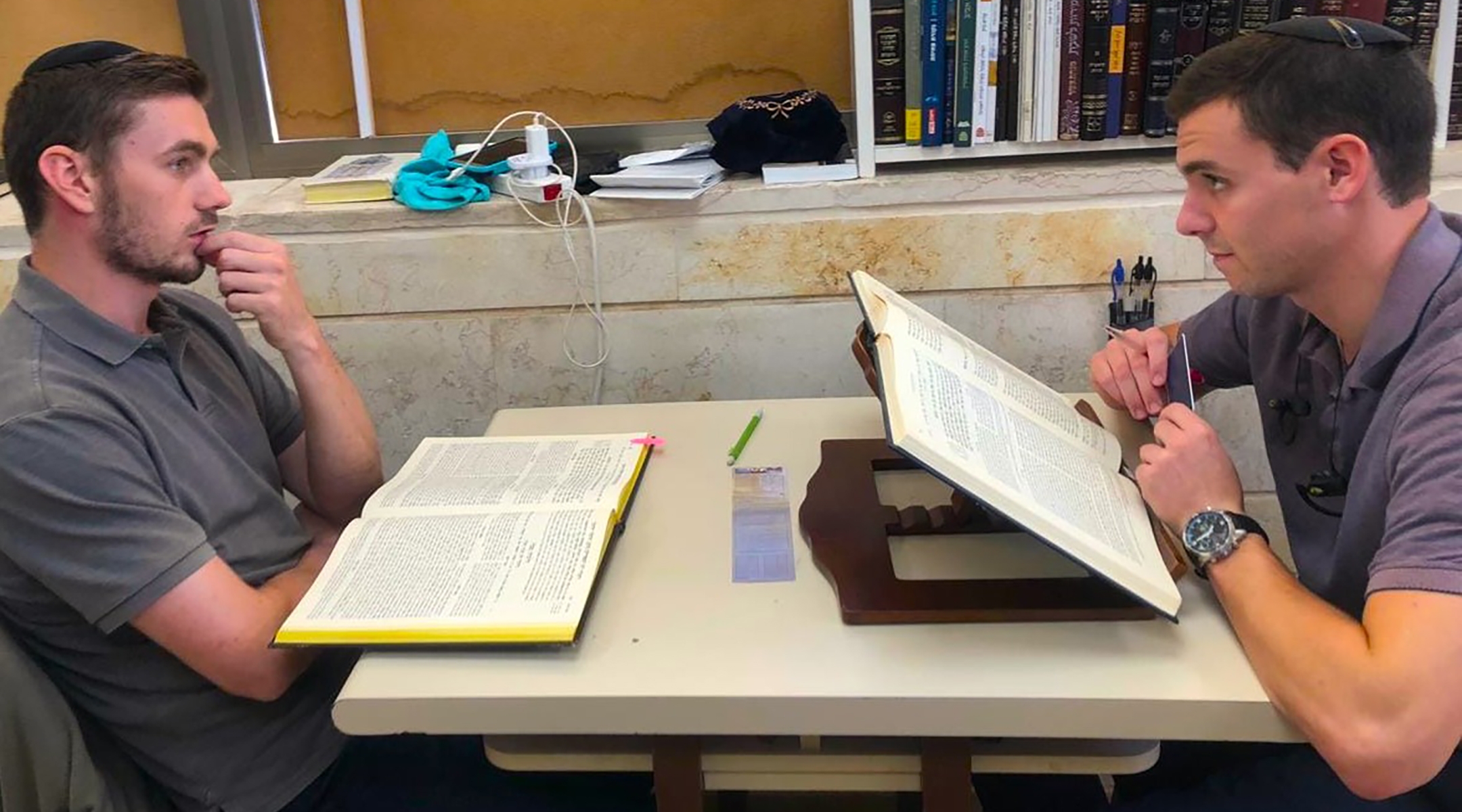 David Schwartz, à gauche, et Yakir Hexter.