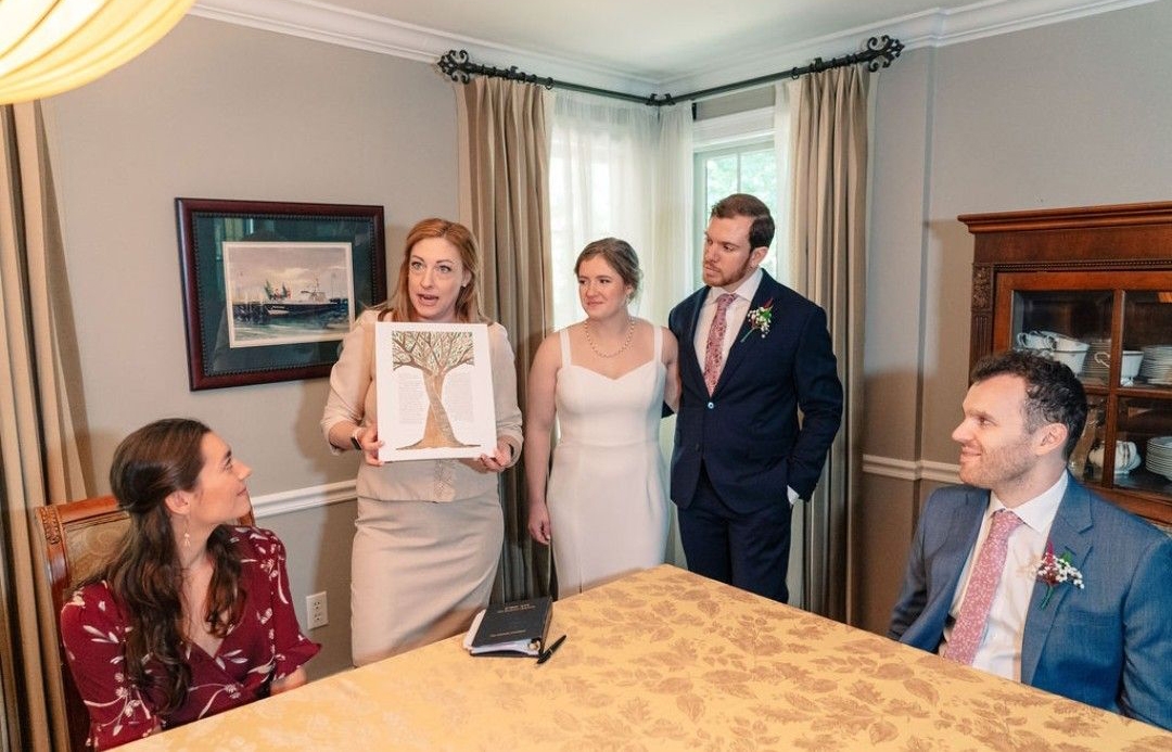 Pour accueillir les couples interreligieux, cette synagogue conservatrice a embauché un chantre qui est autorisé à les marier