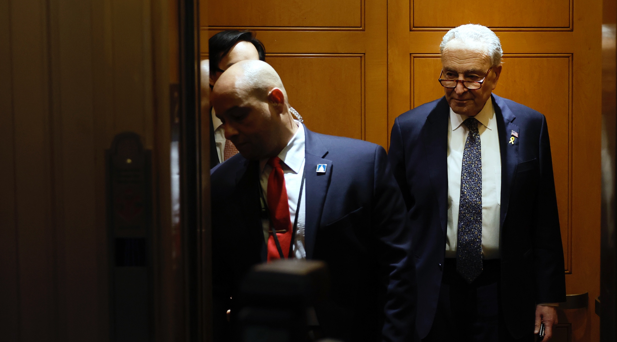 Après un appel tendu, le groupe de coordination juif se dit "en détresse" suite à l'appel de Chuck Schumer à des élections en Israël
