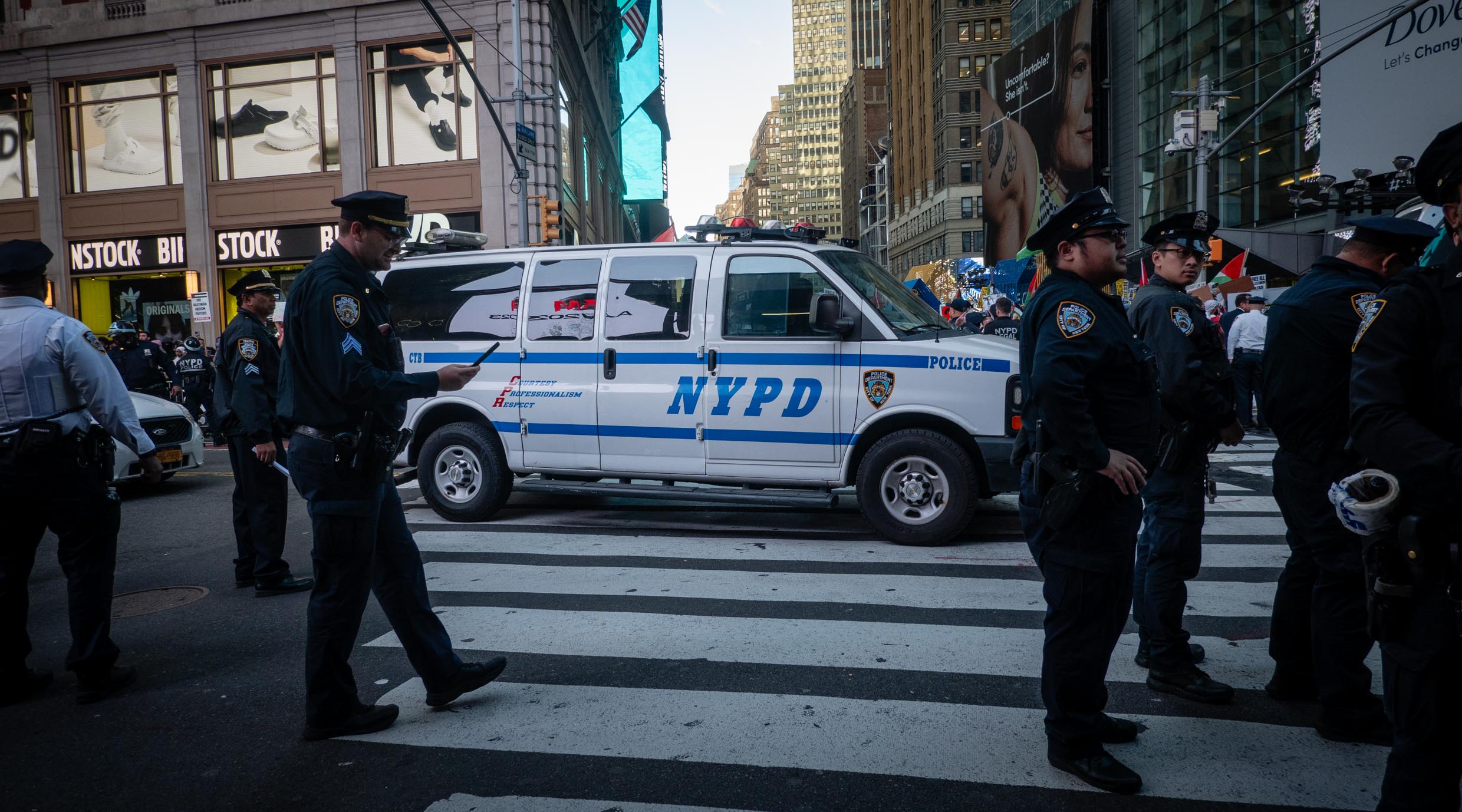 La police de New York signale 17 crimes antisémites en février, alors que la vague du 7 octobre semble s'atténuer