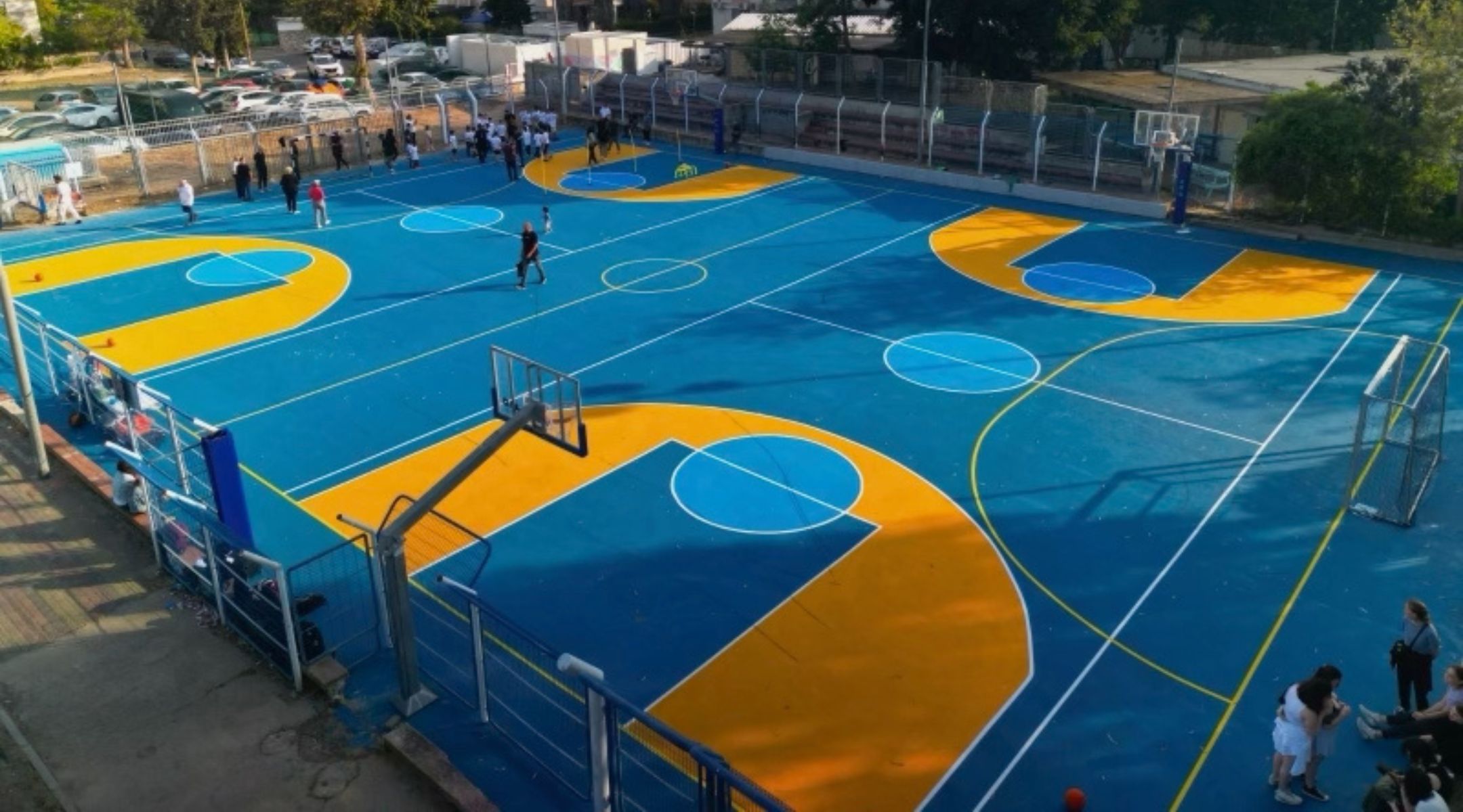 Terrain de basketball