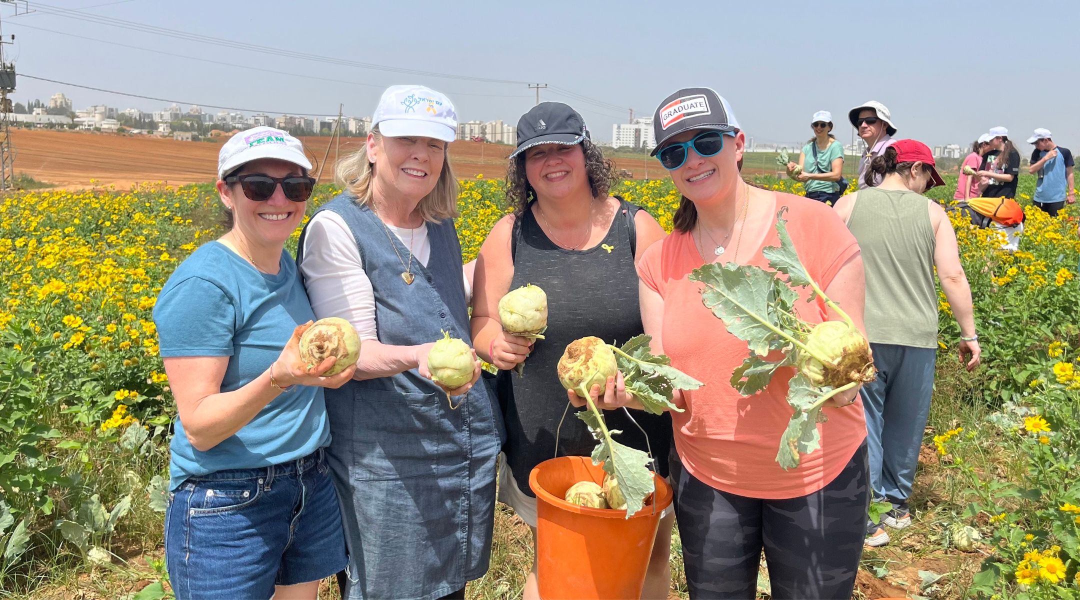 Cindy Zadikoff, Judy Finkelstein-Taff, Sheri Kushner et Margalit Segal