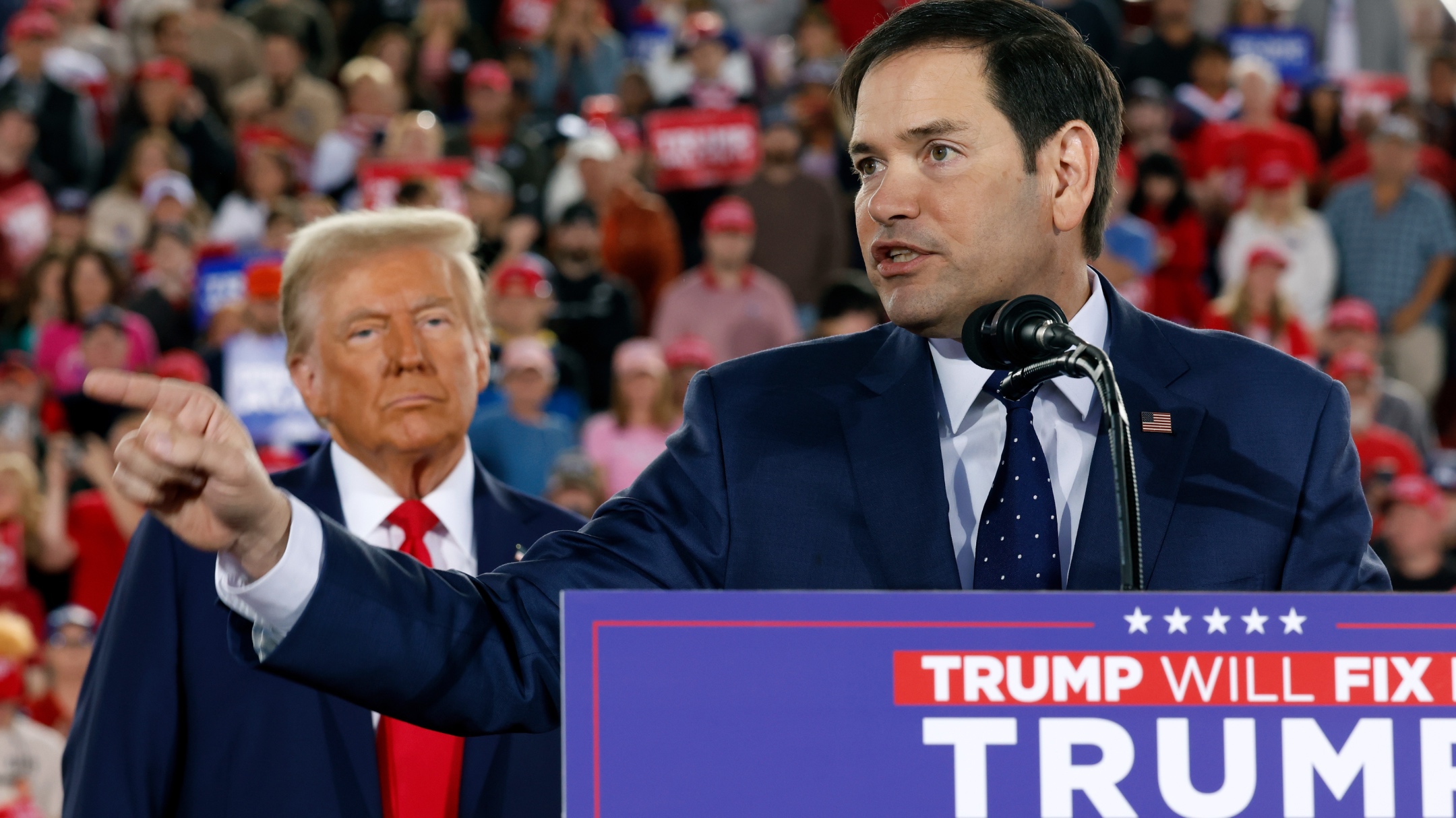 Trump fait appel aux faucons iraniens Marco Rubio et Mike Waltz pour de hauts postes en matière de sécurité nationale