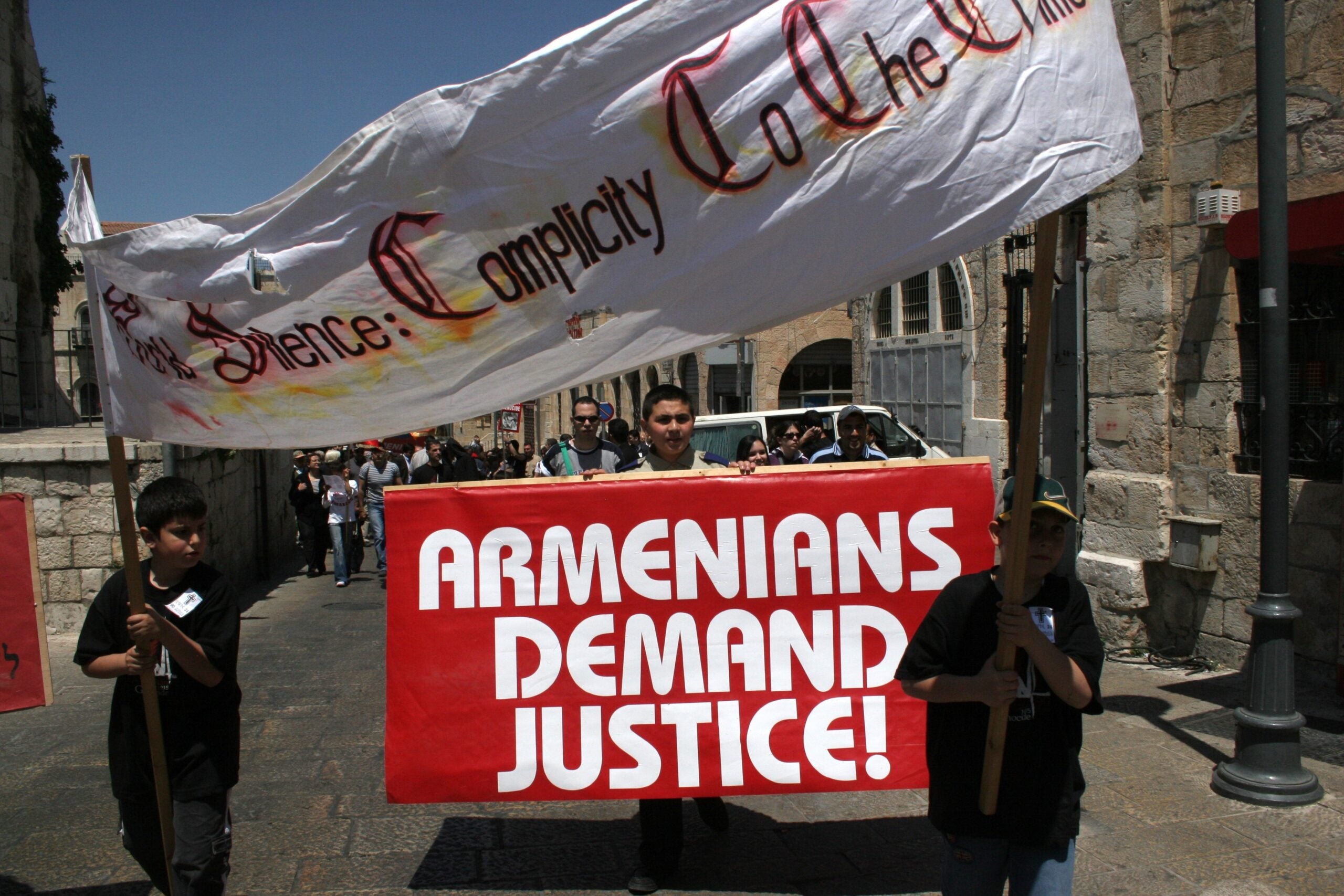 Dans une première pour un leader israélien, Netanyahu dit qu'il reconnaît le génocide arménien