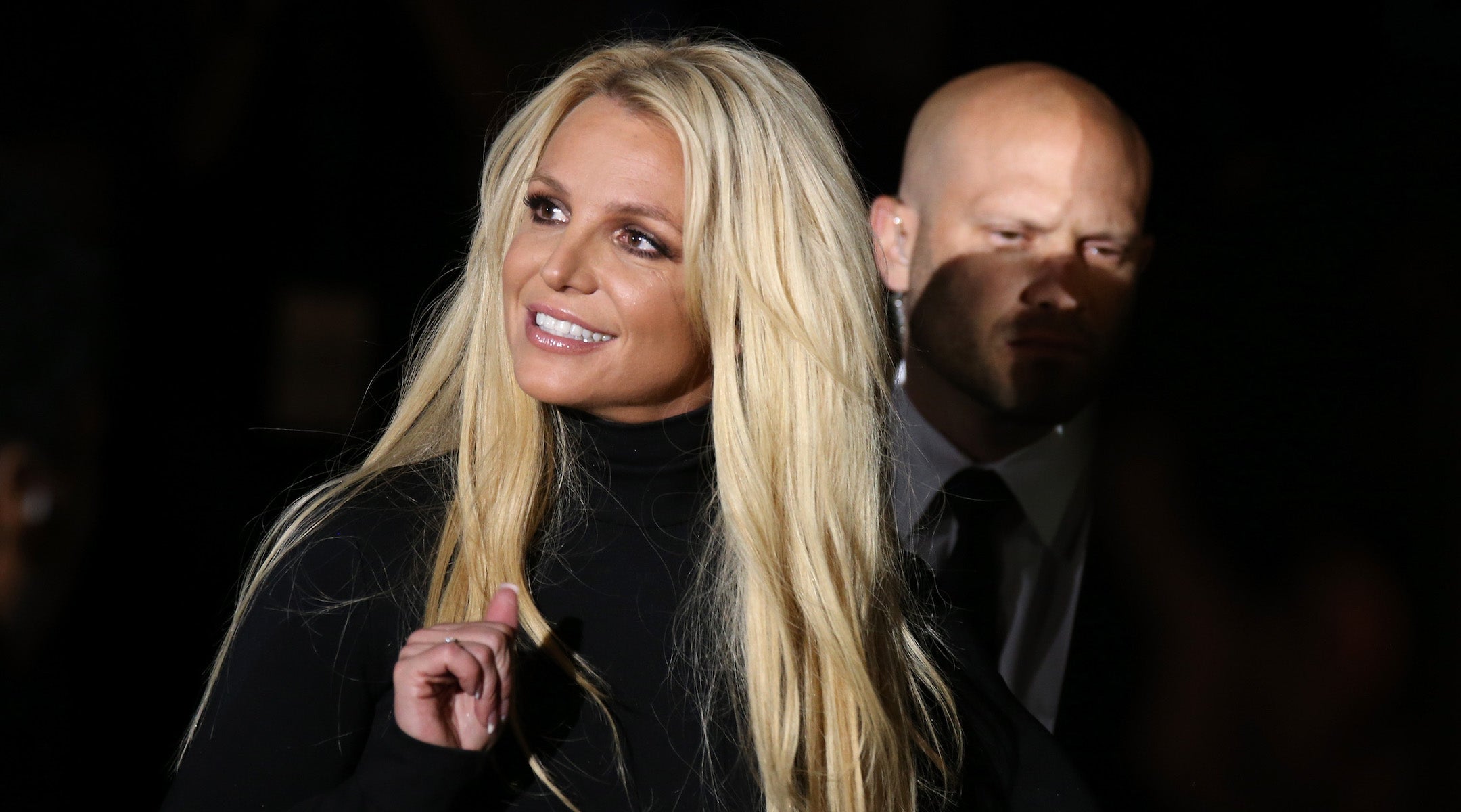 Bébé, une barbe de plus: Britney Spears publie une photo d'hommes hasidic jouant des échecs